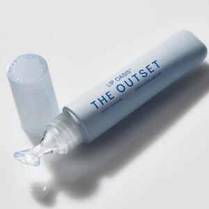 The Outset Lip Oasis - NWT